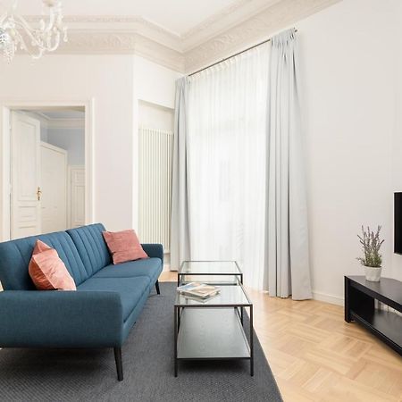 Marszalkowska 58 - Classy Two Bedroom Apartment With Balcony By Noclegi Renters Varšava Exteriér fotografie