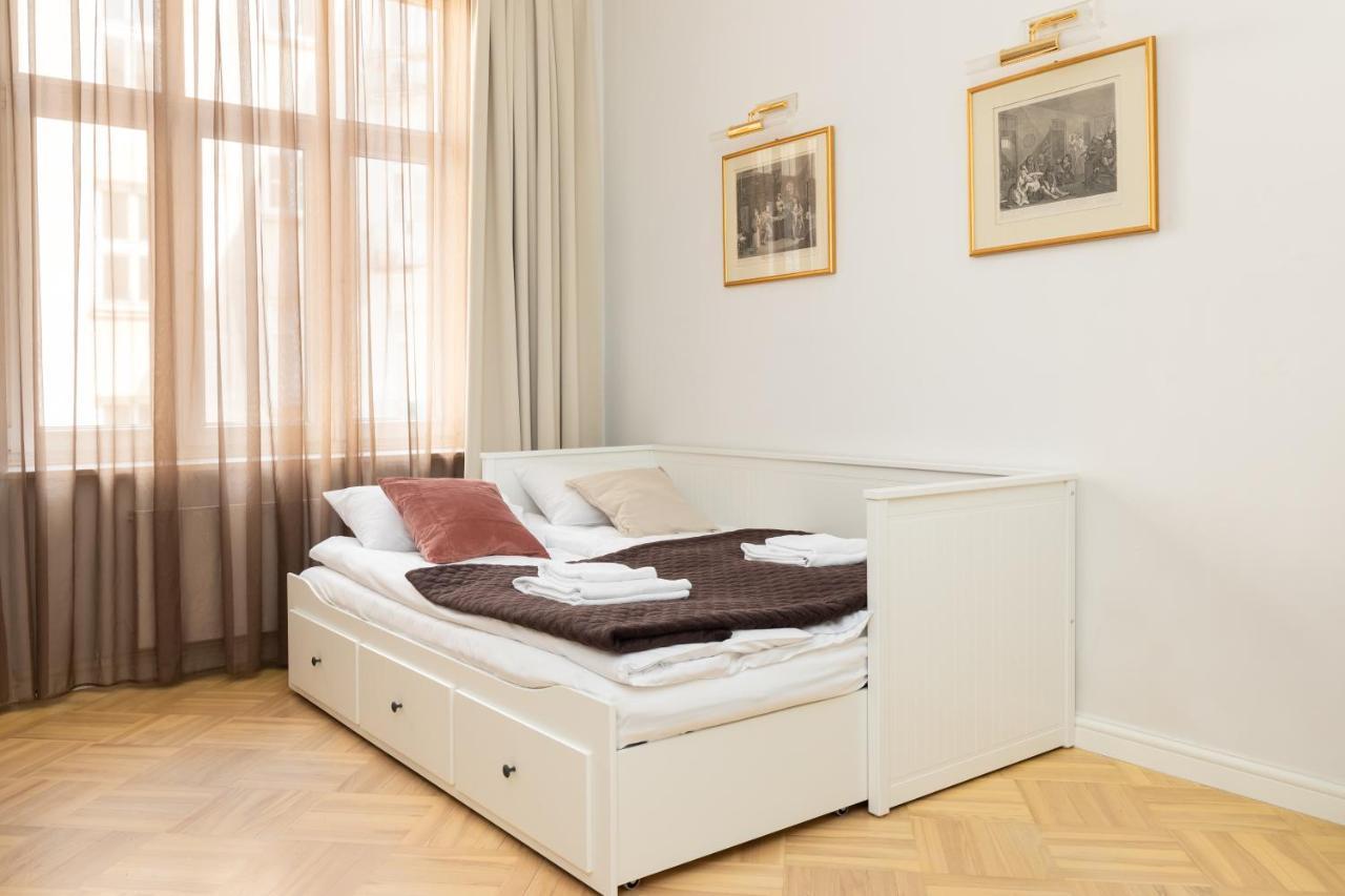 Marszalkowska 58 - Classy Two Bedroom Apartment With Balcony By Noclegi Renters Varšava Exteriér fotografie